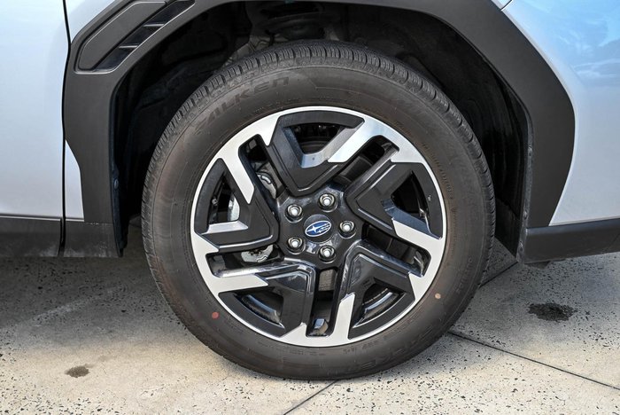 2025 Subaru Forester Touring S6 MY26 AWD Ice Silver