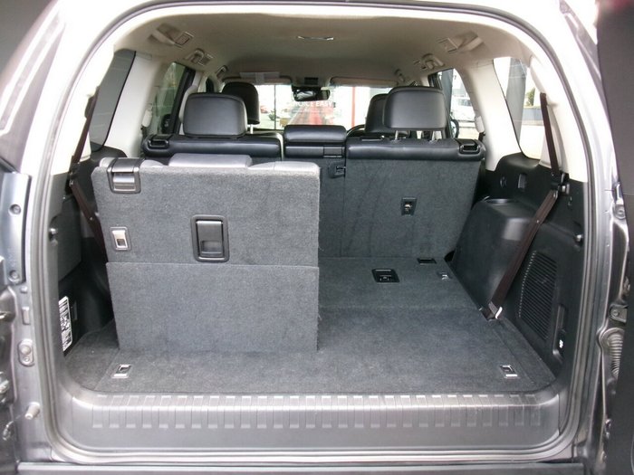 2022 Toyota Landcruiser Prado VX