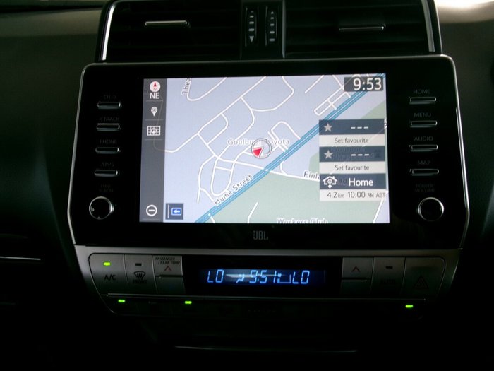 2022 Toyota Landcruiser Prado VX