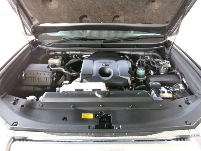 2022 Toyota Landcruiser Prado VX