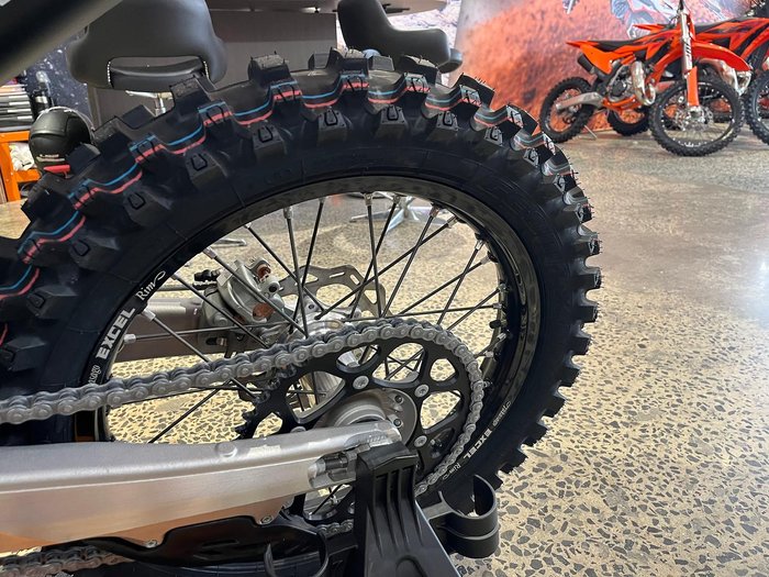 2024 KTM 350 SX-F SX-F Orange