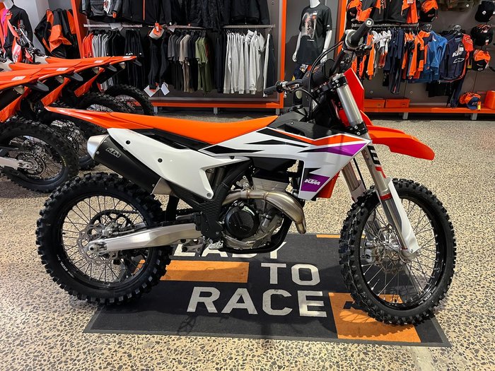 2024 KTM 350 SX-F SX-F Orange