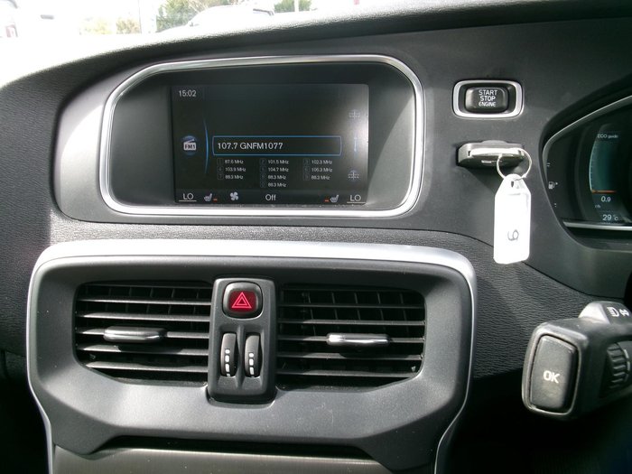 2014 Volvo V40 T4 Luxury