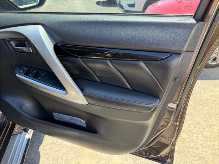 2018 MITSUBISHI PAJERO SPORT GLS (4x4) 5 SEAT