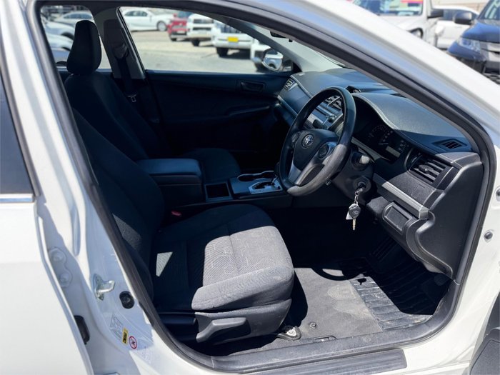 2013 TOYOTA CAMRY ALTISE