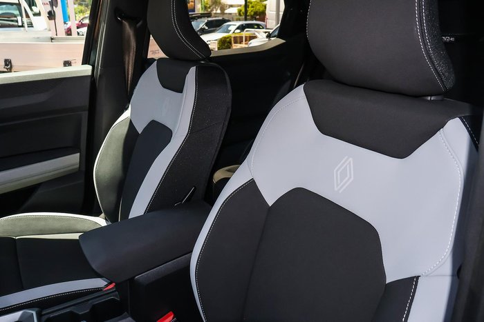 2025 Renault Duster Techno