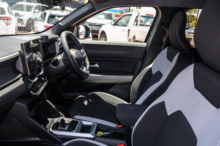 2025 Renault Duster Techno