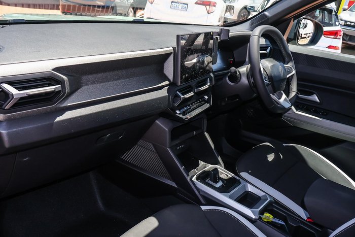 2025 Renault Duster Techno