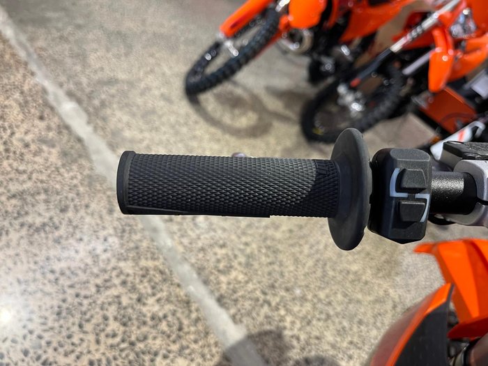 2025 KTM 125 SX SX Orange