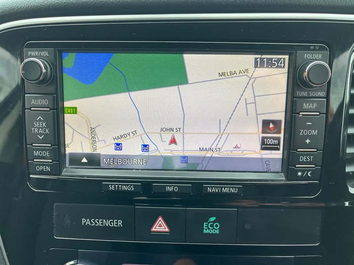 2016 Mitsubishi Outlander LS