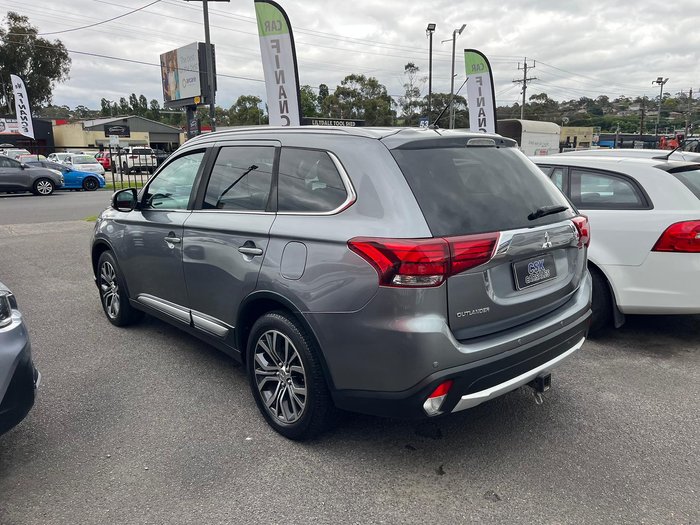 2016 Mitsubishi Outlander LS