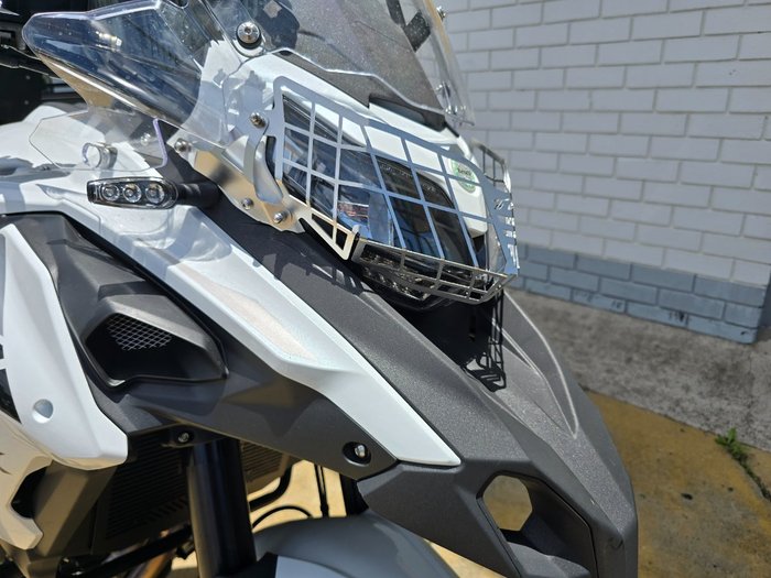 2023 BENELLI TRK 502X (ABS) White