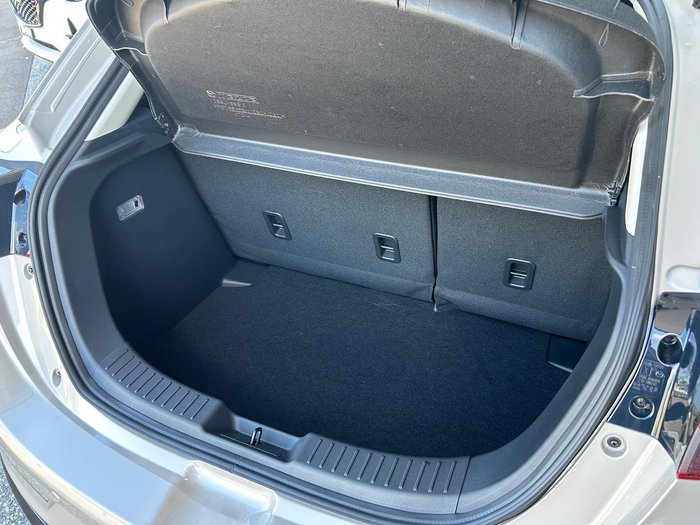 2025 Mazda 2 G15 Evolve