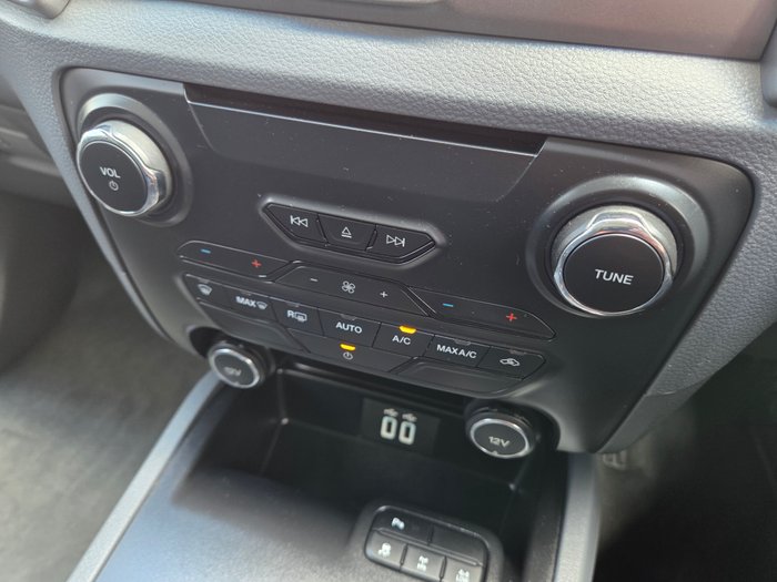 2018 Ford Everest Trend