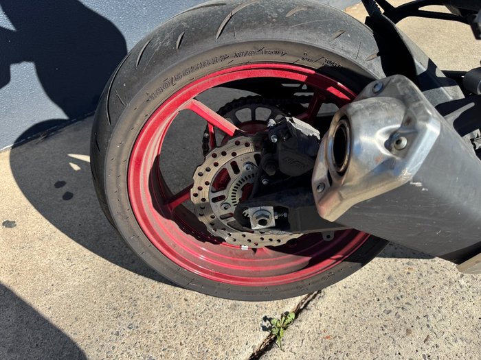 2019 Kawasaki Z900 (ZR900) GREY