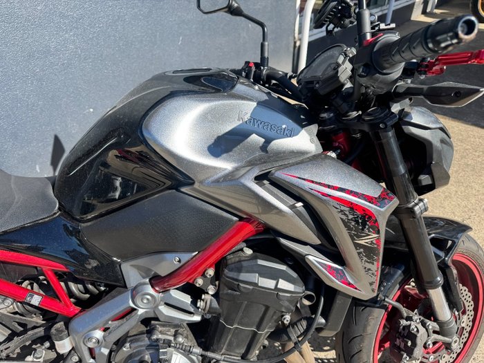 2019 Kawasaki Z900 (ZR900) GREY