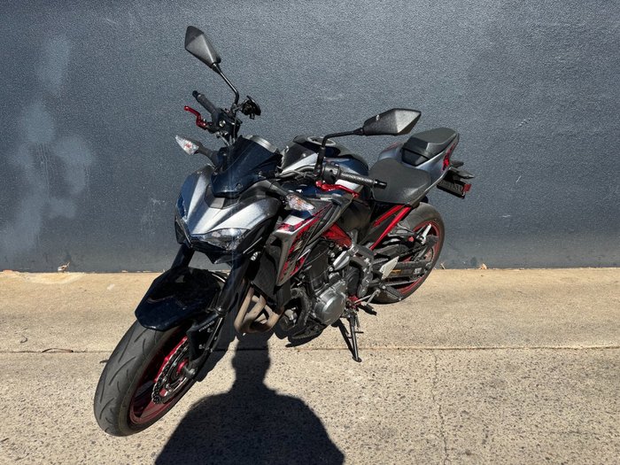 2019 Kawasaki Z900 (ZR900) GREY