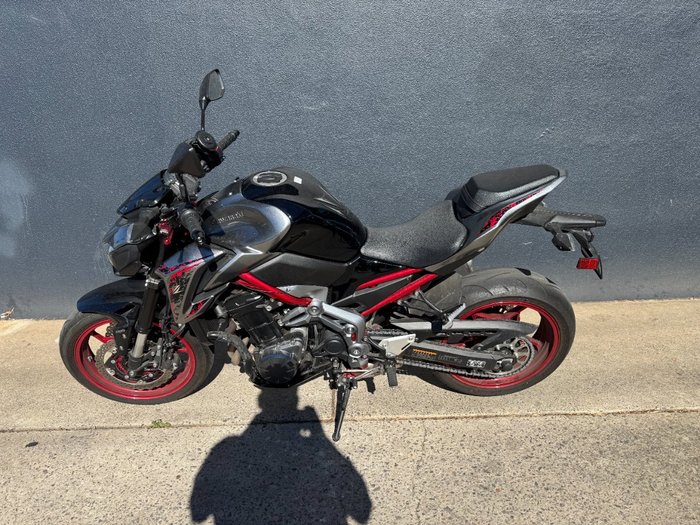 2019 Kawasaki Z900 (ZR900) GREY