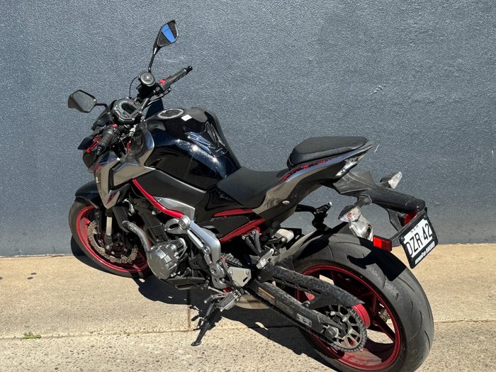 2019 Kawasaki Z900 (ZR900) GREY