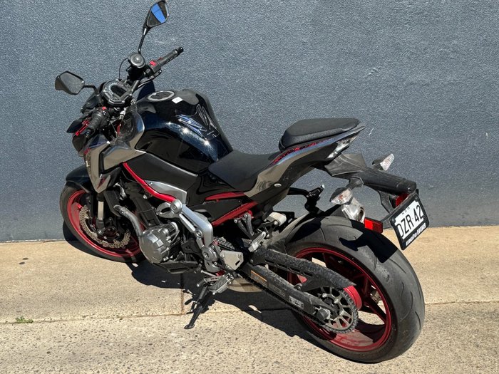 2019 Kawasaki Z900 (ZR900) GREY