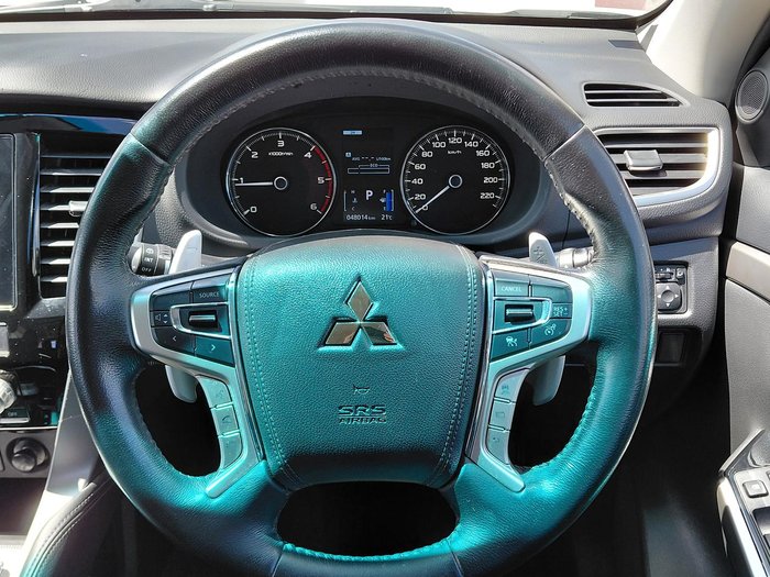 2022 Mitsubishi Pajero Sport GLX