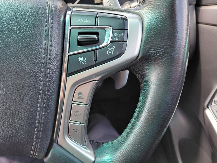 2022 Mitsubishi Pajero Sport GLX