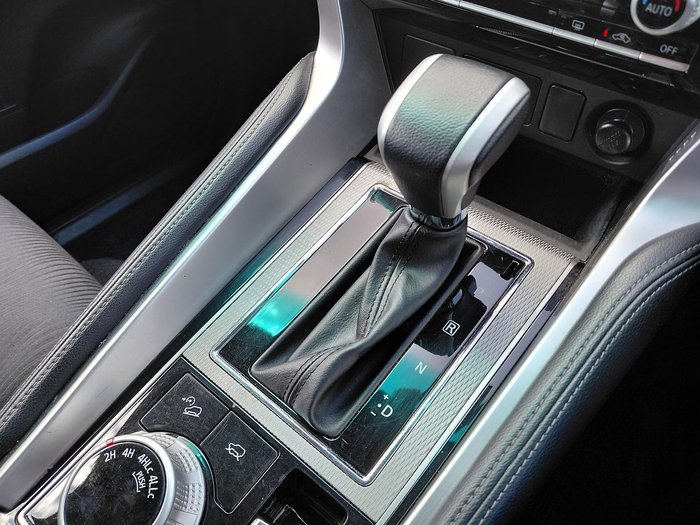 2022 Mitsubishi Pajero Sport GLX