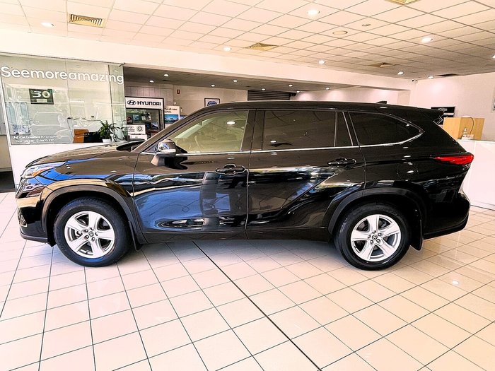 2022 Toyota Kluger GX