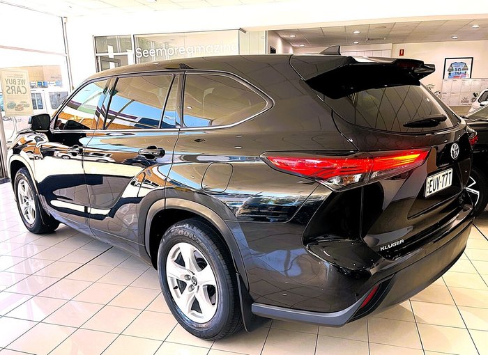 2022 Toyota Kluger GX