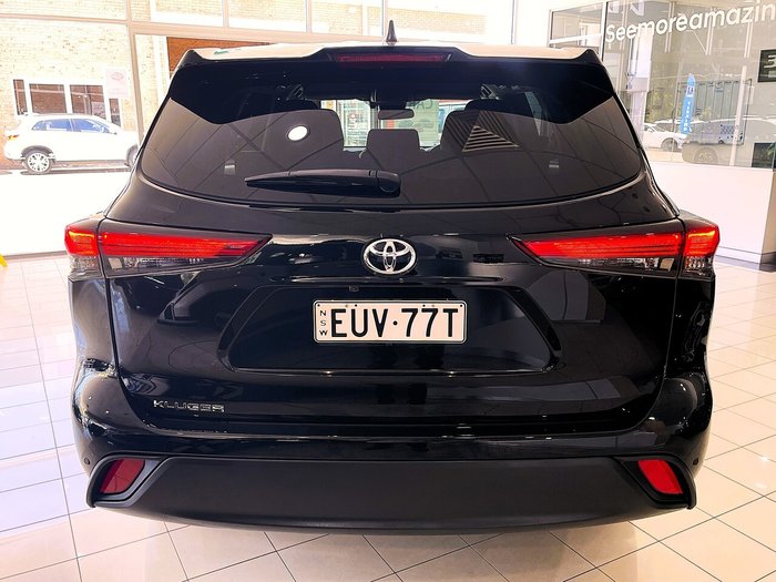 2022 Toyota Kluger GX