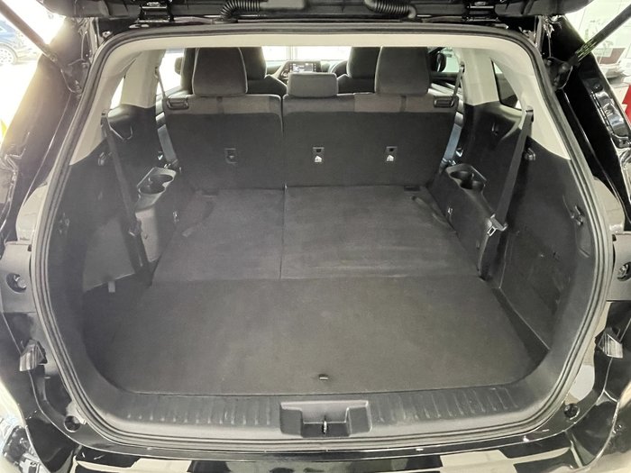 2022 Toyota Kluger GX