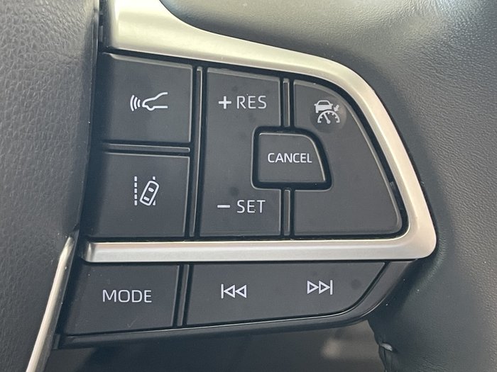 2022 Toyota Kluger GX