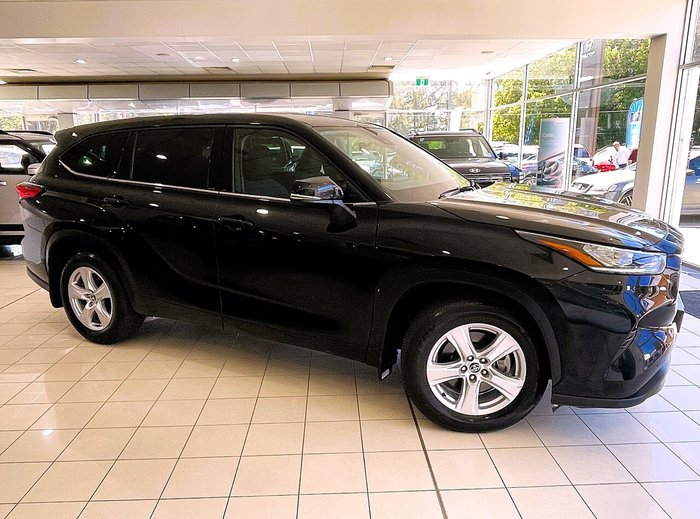 2022 Toyota Kluger GX