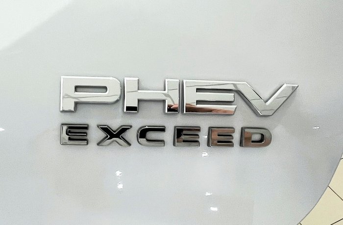 2023 Mitsubishi Outlander PHEV Exceed