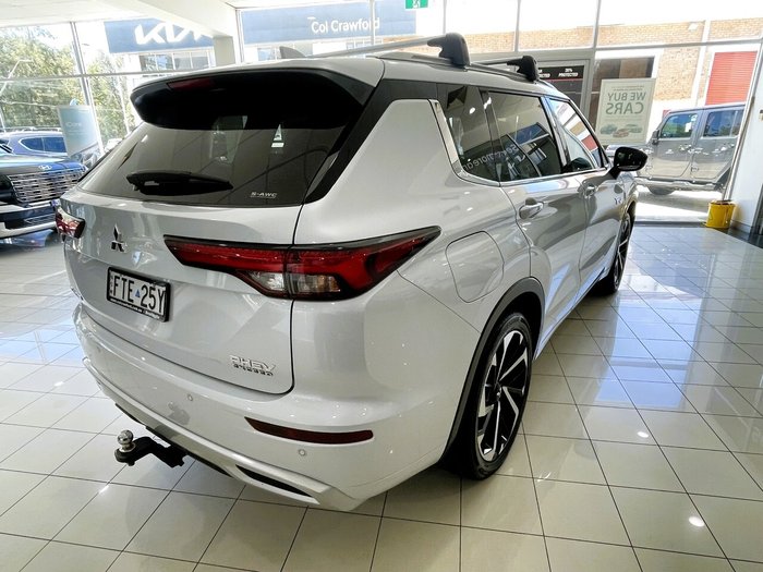 2023 Mitsubishi Outlander PHEV Exceed