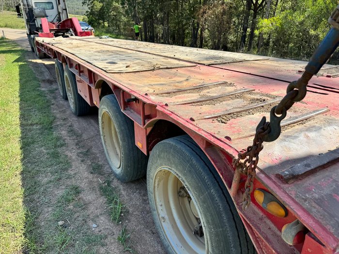 1999 Brentwood BLLXX Quad OD Widening Low Loader Trailer