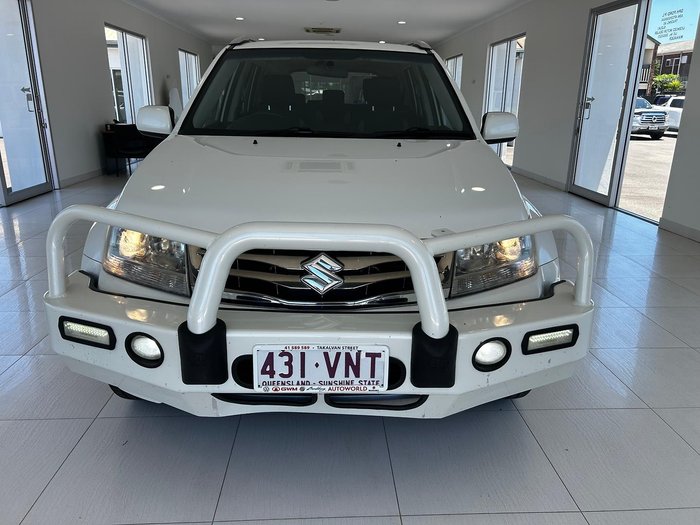 2015 Suzuki Grand Vitara Navigator JB White Pearl