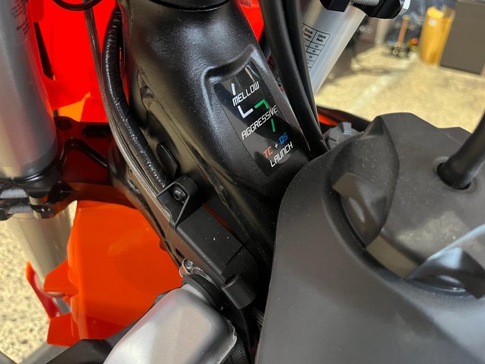 2025 KTM 450 SX-F SX-F Orange