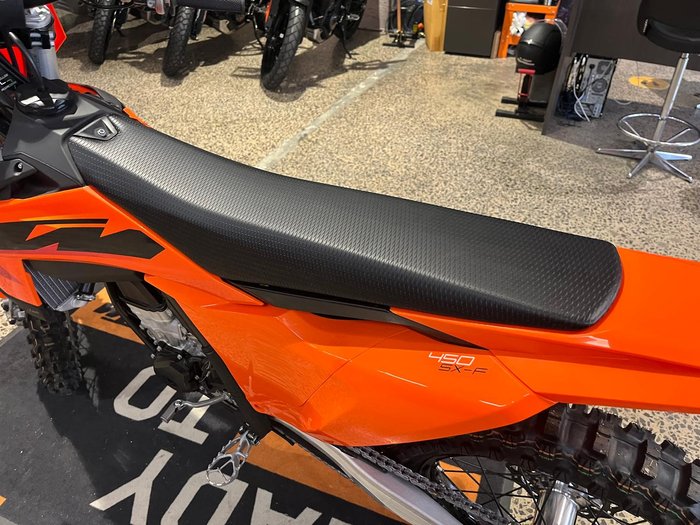 2025 KTM 450 SX-F SX-F Orange