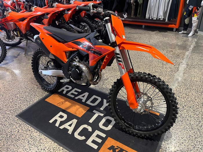 2025 KTM 450 SX-F SX-F Orange