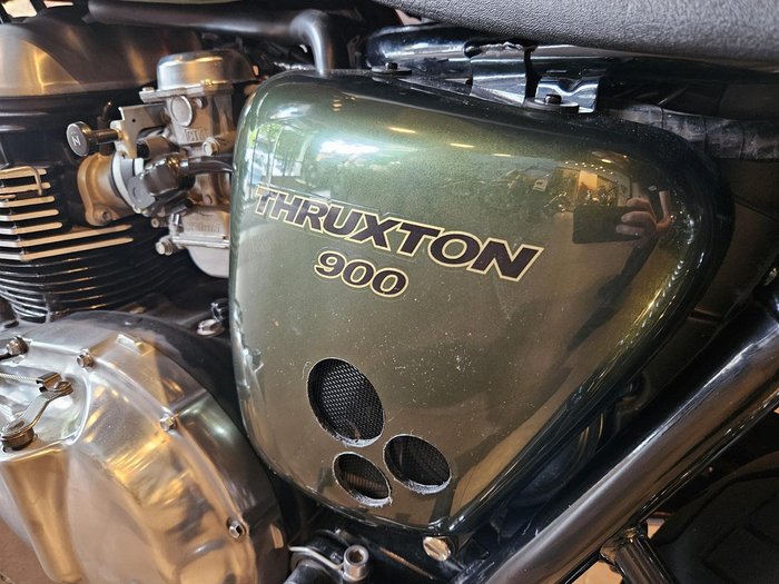 2016 Triumph Thruxton 900 Thruxton Green