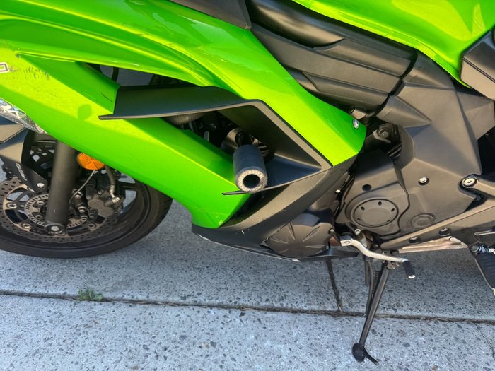 2013 Kawasaki NINJA 650 GREEN