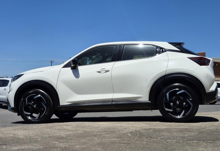 2023 Nissan JUKE ST+