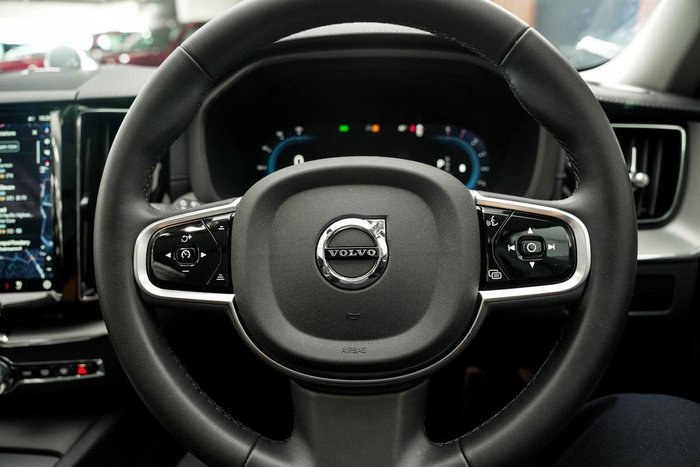 2024 Volvo XC60 Ultra B5 Bright