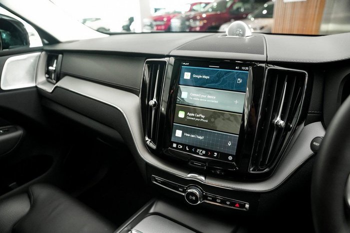 2024 Volvo XC60 Ultra B5 Bright