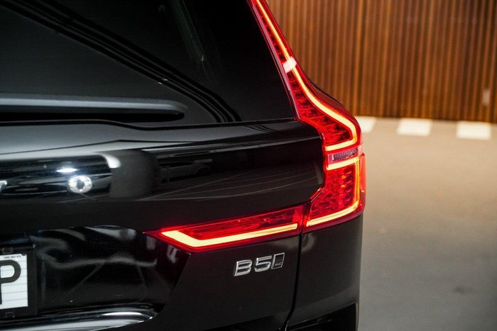 2024 Volvo XC60 Ultra B5 Bright