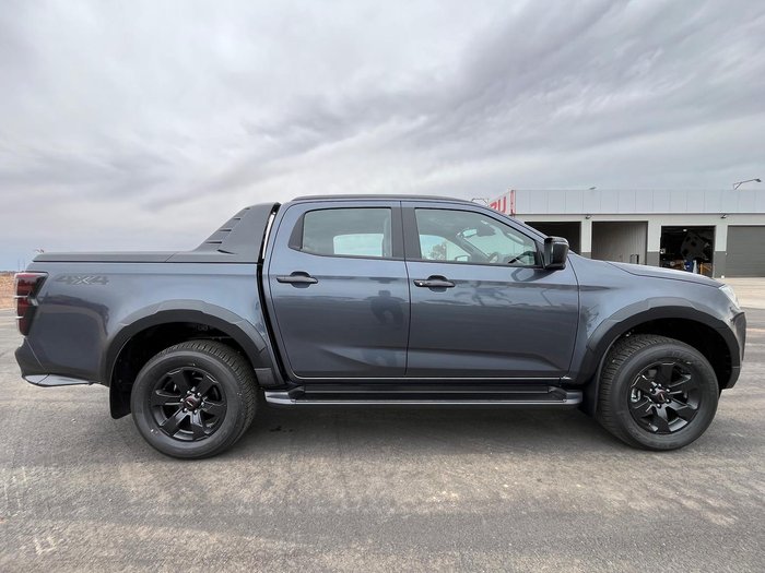 2025 Isuzu D-MAX X-TERRAIN