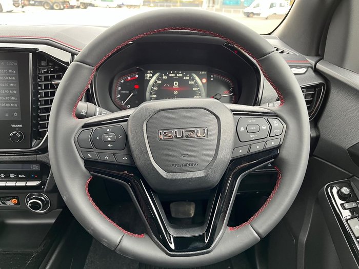 2025 Isuzu D-MAX X-TERRAIN