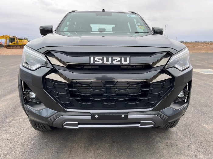 2025 Isuzu D-MAX X-TERRAIN