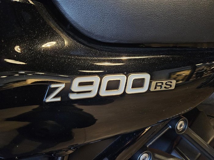 2023 Kawasaki Z900RS (Z900C) Z Black